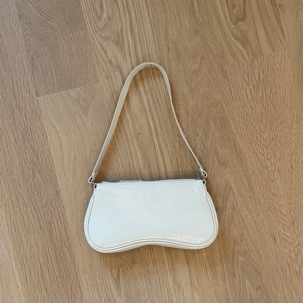 H&M white shoulder bag